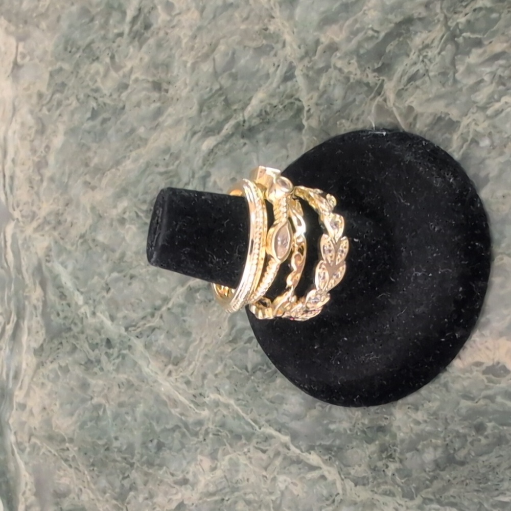 Goldtone FashionRing Set